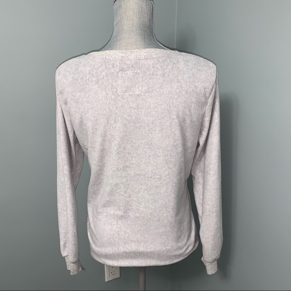 DISNEY Mickey and Minnie Mouse long sleeve shirt women’s size small - Picture 4 of 9